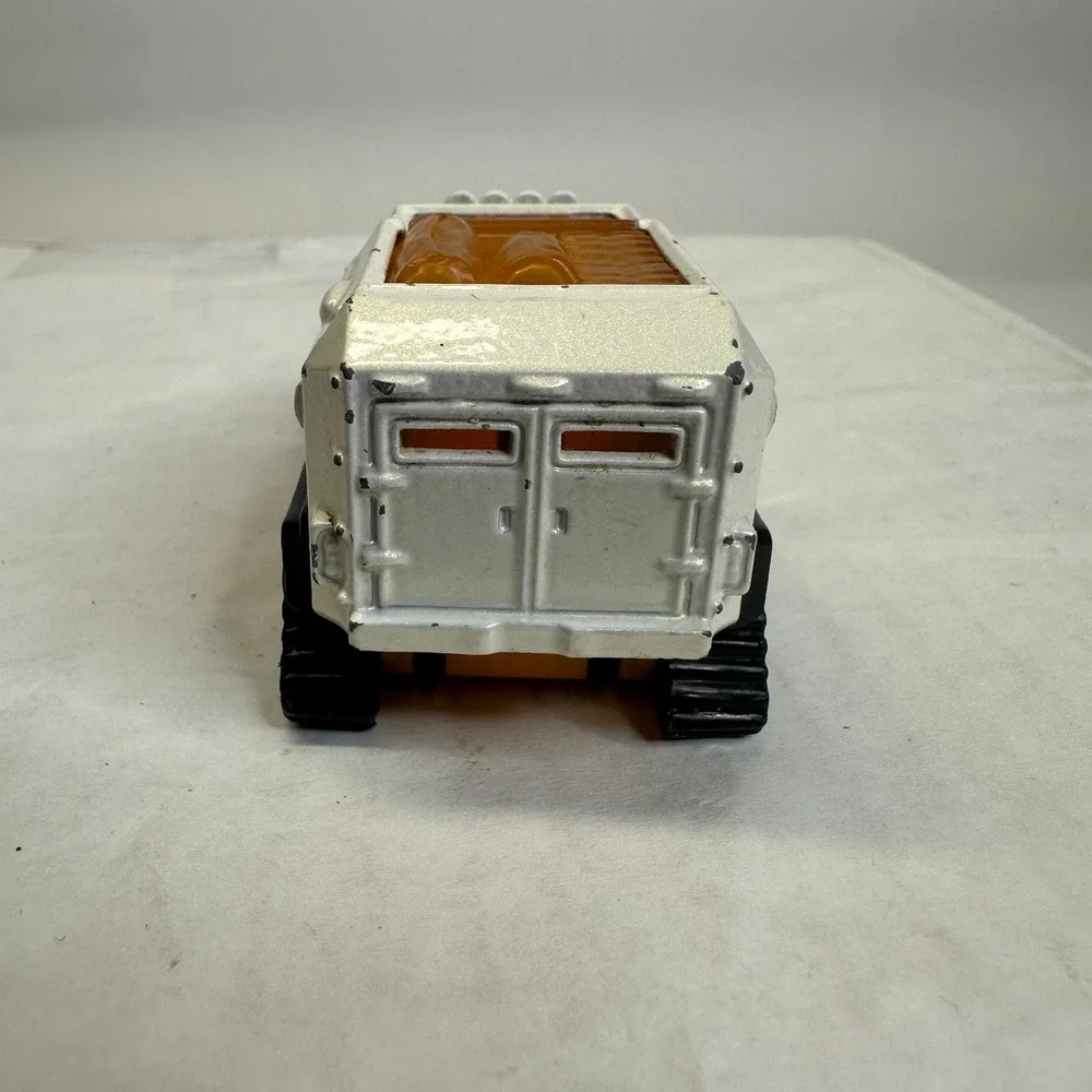 Matchbox Frost Fighter Snow Vehicle‎ White Orange Tracks Toy Diecast 2012